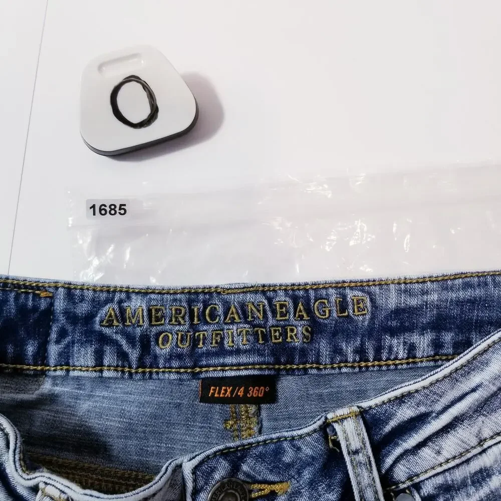 AEO American Eagle Jeans Men 30x30 FLEX 4 360 Light Wash Blue Denim